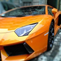 Kør lamborghini på bane oplevelsesgave du sent glemmer